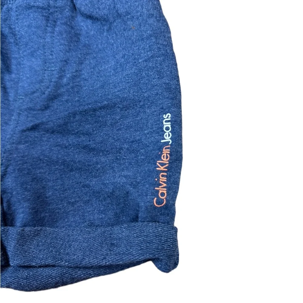 Calvin Klein calvin klein